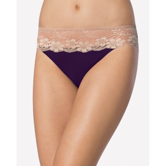 Soma vanishing edge panty with lace