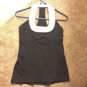 Black and white Lululemon scoop neck tank