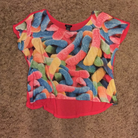 Gummy worm shirt!