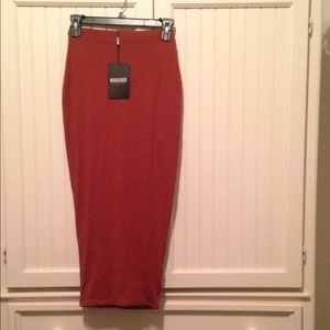 Missguided bodycon midi skir in rust size 2