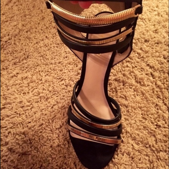 Bebe heels