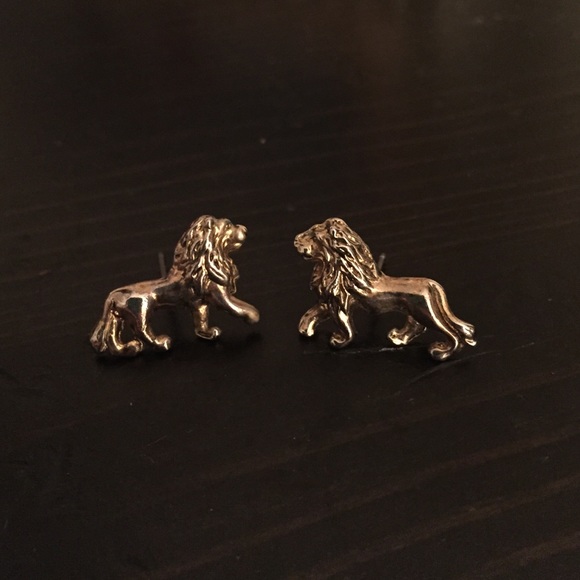 Urban Outfitters Jewelry - Urban Outfitters Leo Earrings