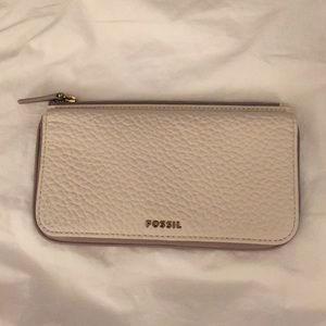 Fossil flap clutch wallet