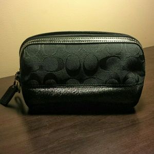 Authentic Coach Pouch!