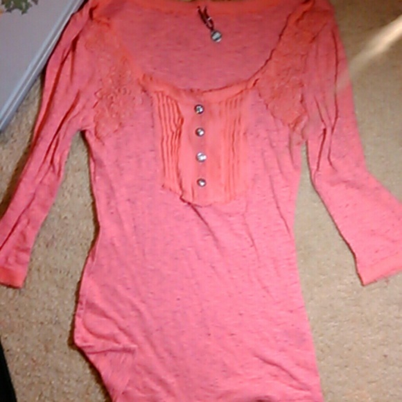 Bke boutique pink shirt