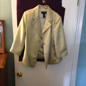 White with gold thread inlay jacket size 18