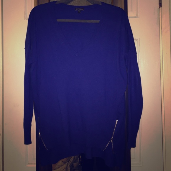 Express Tunic Sweater with Zippers