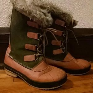 Target Brand boots - like Sorels!