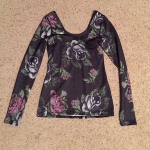 Long Sleeve Lululemon top size 4
