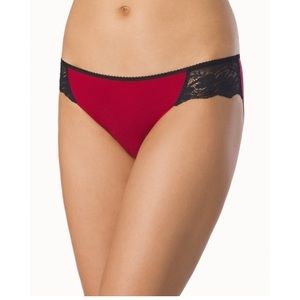 Soma vanishing edge panty with lace