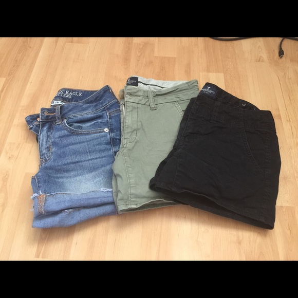 American Eagle Shorts! All in good condition. - Picture 1 of 2