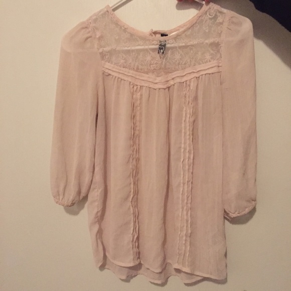 Light pink shirt - Picture 1 of 1