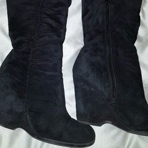 MIA Gelato Black Leather Wedge Boots Sz 7