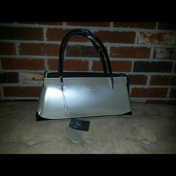 Purse - Picture 2 of 4