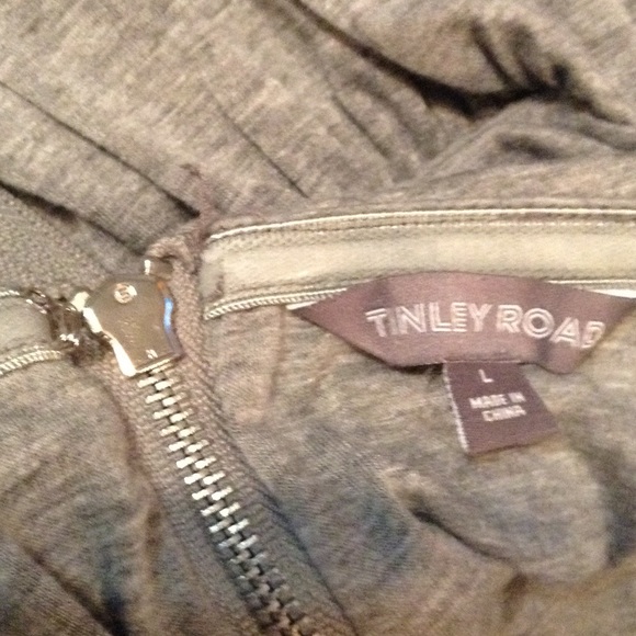 💋 Tinley Road Dress 💋 - Picture 4 of 4