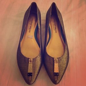 Gold Christian Siriano flats
