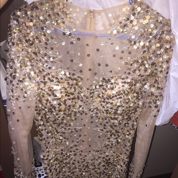 Elegant dress