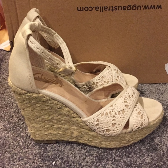 Cream Wedges