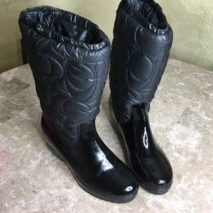 Coach snow boots