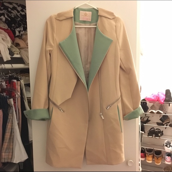 Korean style light beige pink/mint trench coat