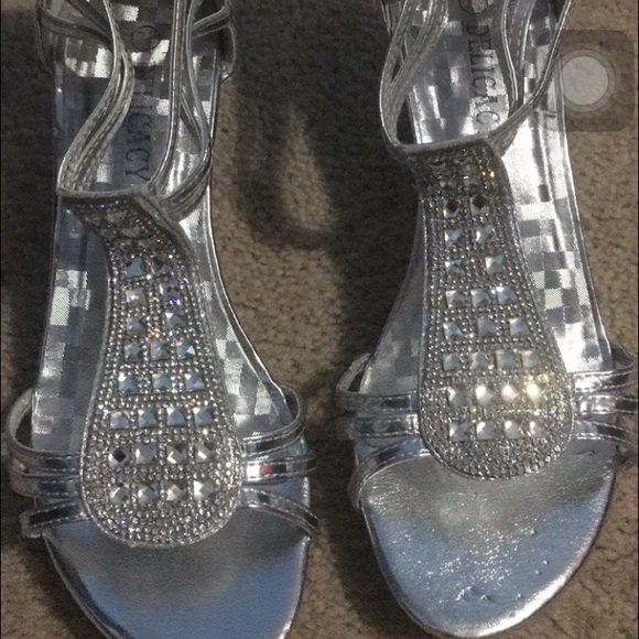 High heels - Picture 1 of 2