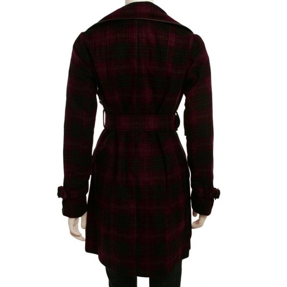 Plaid coat - Picture 2 of 4