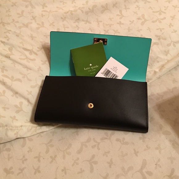 Brand New Kate Spade 👛♠️ PIM wallet - Picture 2 of 3