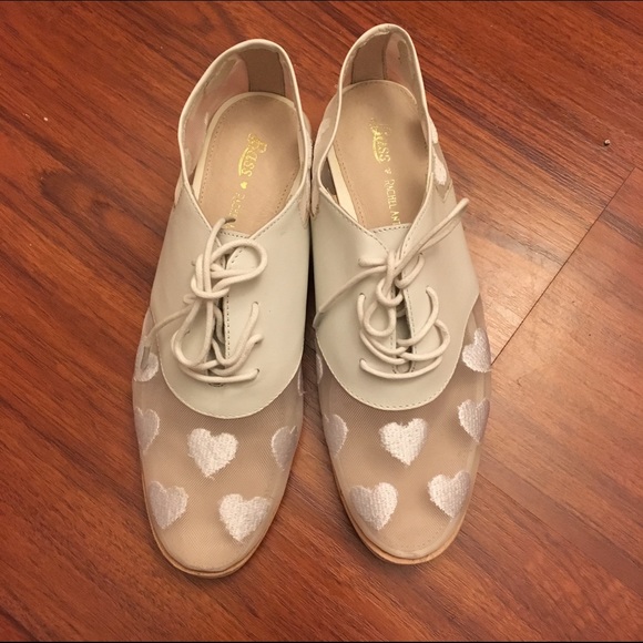 Bass X Rachel Antonoff Heartbreaker Oxford US 7