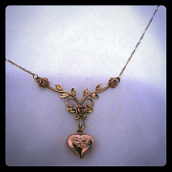 B.E.A.U.T.Full Necklace