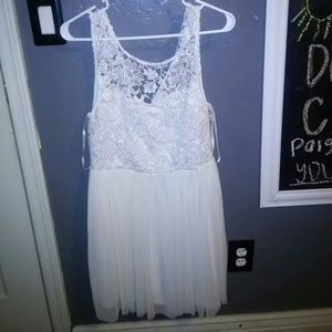 Very pretty white dress