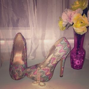 💋⭐️XXI 5 inch pastel patterned pumps 💋⭐️