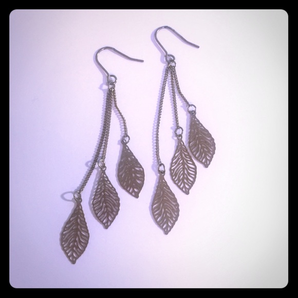 Silver Leaf Earrings