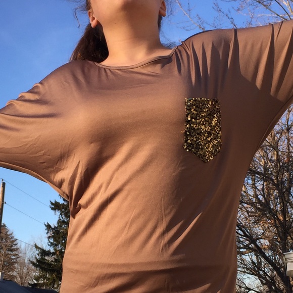 πHPπ5π Batwing Sequin Top! NEW! - Picture 2 of 4