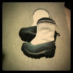 Columbia snowboots