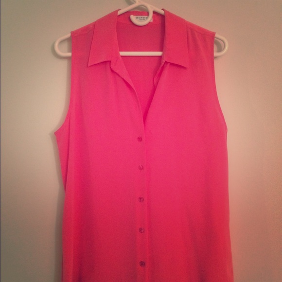 Equipment Top M NWOT