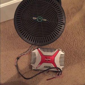 Bazooka speaker with amplifier
