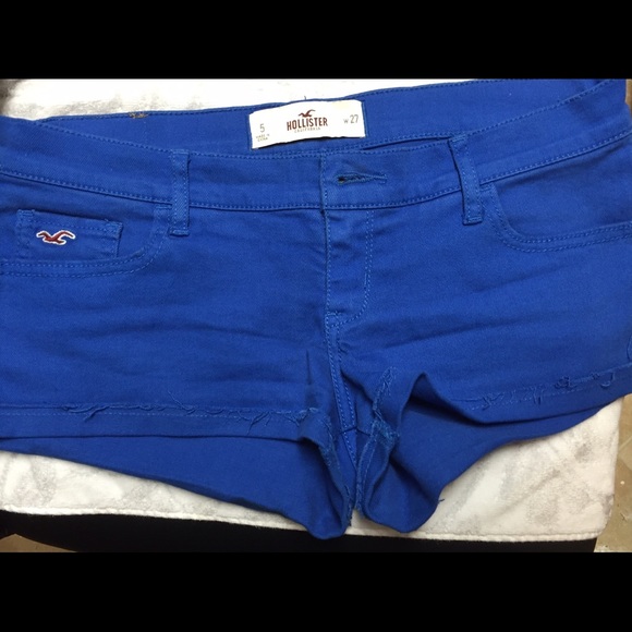 Hollister short