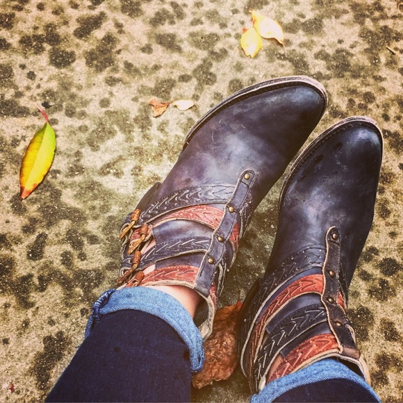 Freebird Roper Boots