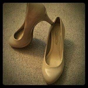 Nude Patent leather High Heel Pumps!!