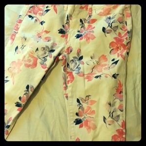 Women's Levi's jeans