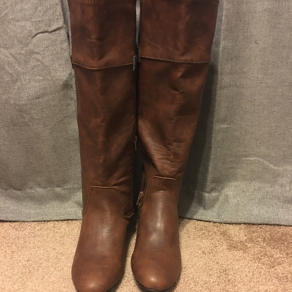 Forever 21 cognac boots - never worn