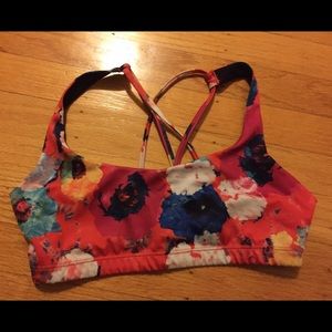 Onzie sports bra. Size M/L.
