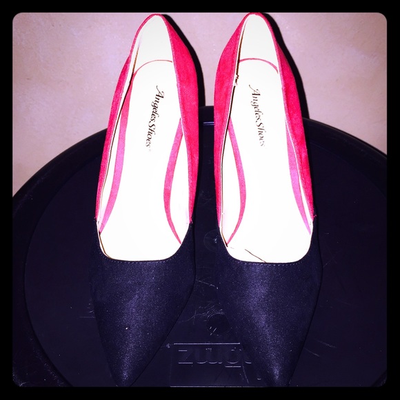 Red Black Pumps 💋