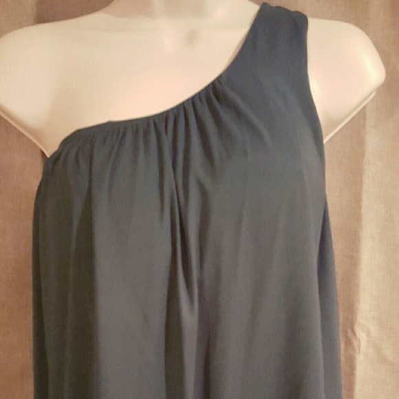 Forest green one shoulder dress - Picture 2 of 4