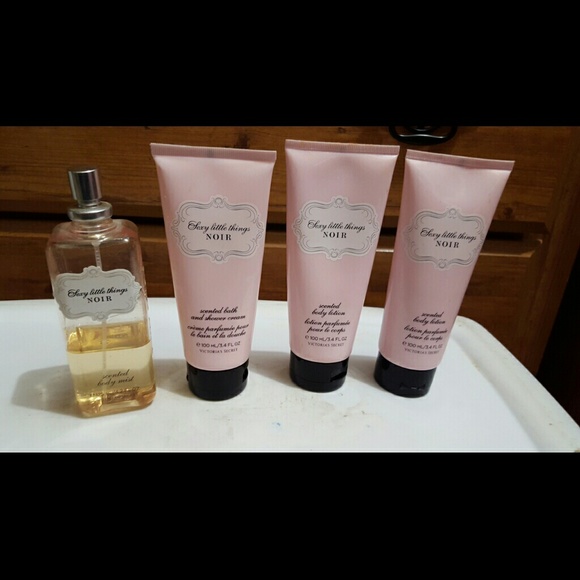 Sexy little things NOIR VS lotion/bath cream/mist