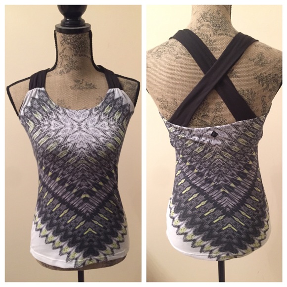 Prana top small