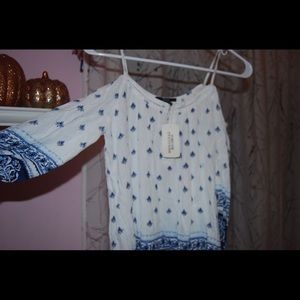 cold shoulder patterned top