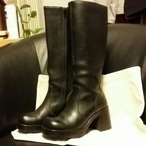 Chunky Heel Platform Black Leather Boots