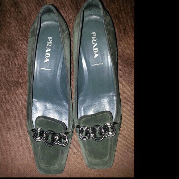 shoes - Picture 2 of 4