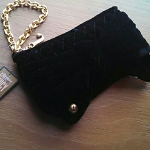 💙 Juicy Couture black velvet wristlet purse 💙